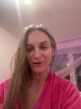 Faiiry  online show from March 27, 2026, 7:46 pm