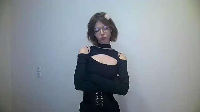 Snapshot of Kate_Mooss chatting on February 24, 2026, 1:53 pm Kate Mooss online show from February 24, 2026, 1:53 pm