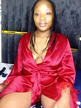 Divine Beautyxx online show from April 6, 2026, 4:57 am