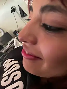 peligrosamylu online show from March 2, 2026, 2:02 pm