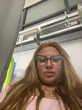 Alma Andrade online show from March 27, 2026, 3:23 am