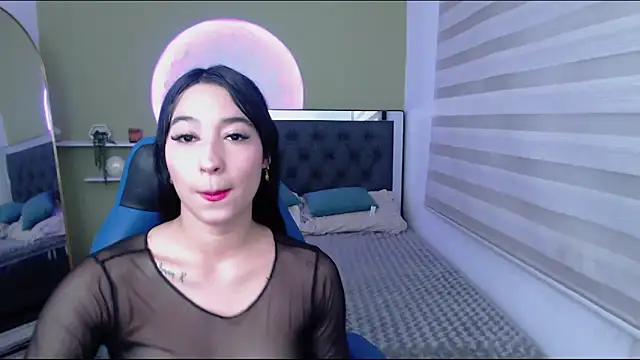 ivvoncute online show from May 27, 2026, 1:13 am