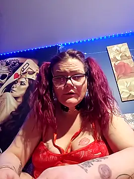 Snapshot of Sexymilf6992 chatting on March 20, 2026, 6:07 am Sexymilf6992 online show from March 20, 2026, 6:07 am