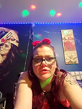 Snapshot of Sexymilf6992 chatting on March 29, 2026, 7:08 am Sexymilf6992 online show from March 29, 2026, 7:08 am