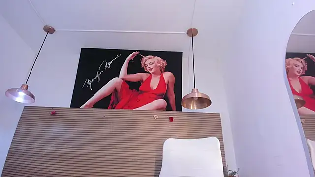  sussan miller online show from April 16, 2026, 7:14 pm