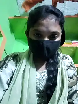 Cute aroshi online show from April 14, 2026, 5:41 pm