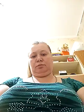 Snapshot of KiraStanton chatting on May 13, 2026, 9:22 pm KiraStanton online show from May 13, 2026, 9:22 pm