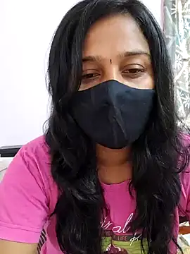 Shaliniqueen online show from July 1, 2026, 9:33 am