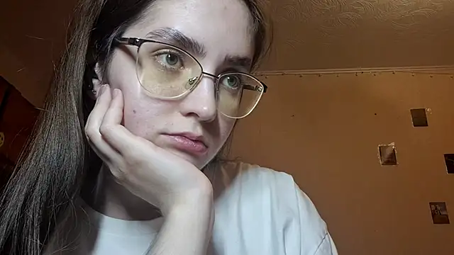 Katelemon online show from March 25, 2026, 2:34 pm