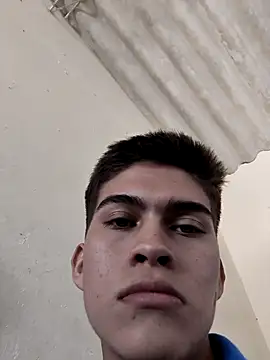 Snapshot of bbluchito chatting on February 27, 2026, 3:01 pm bbluchito online show from February 27, 2026, 3:01 pm