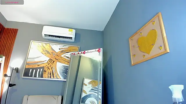 cailing  online show from March 9, 2026, 10:52 am