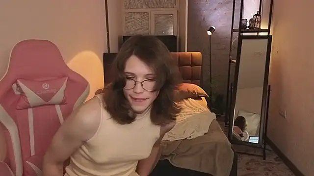 Snapshot of ZoriaLovesLuna chatting on March 7, 2026, 10:07 pm ZoriaLovesLuna online show from March 7, 2026, 10:07 pm