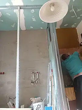 LimpingLash803 online show from May 18, 2026, 7:36 am