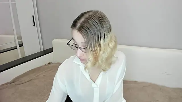 Silva-Tailll online show from February 26, 2026, 6:07 pm