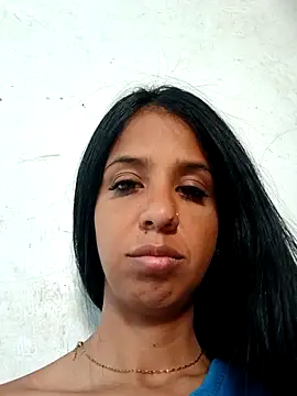 skinnyprety18 online show from February 23, 2026, 8:28 pm