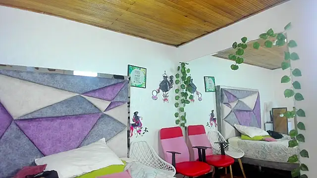 Snapshot of JennieRider chatting on April 6, 2026, 7:26 pm JennieRider online show from April 6, 2026, 7:26 pm