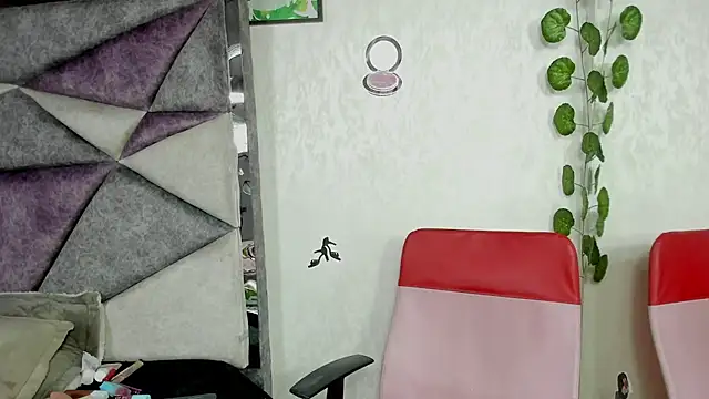 JennieRider online show from June 21, 2026, 6:10 pm