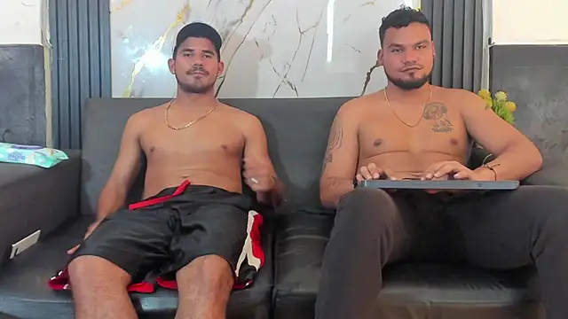 Latins on fire online show from April 12, 2026, 11:43 pm