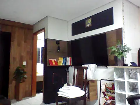Snapshot of FabioZoe1 chatting on May 15, 2026, 11:34 pm FabioZoe1 online show from May 15, 2026, 11:34 pm