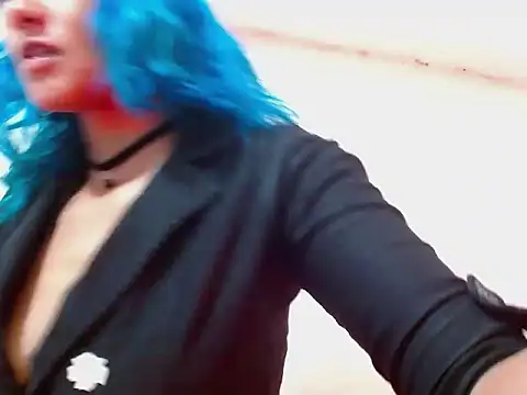 powderblu69 online show from June 23, 2026, 7:12 pm