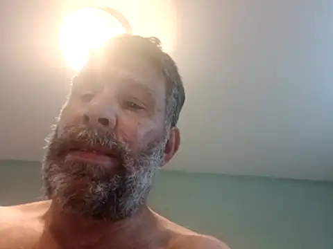 stud2512 online show from May 27, 2026, 6:16 pm