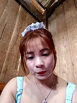 Snapshot of Him_MountainGirl26 chatting on February 26, 2026, 8:57 am Him MountainGirl26 online show from February 26, 2026, 8:57 am