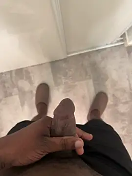 Snapshot of baiseurmeuf_parfait chatting on March 11, 2026, 9:10 pm baiseurmeuf parfait online show from March 11, 2026, 9:10 pm