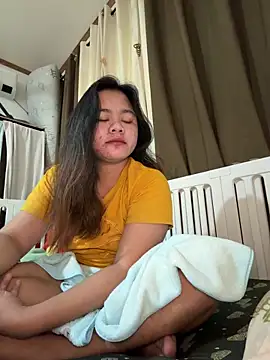 Snapshot of chikababy26 chatting on February 22, 2026, 11:25 pm chikababy26 online show from February 22, 2026, 11:25 pm