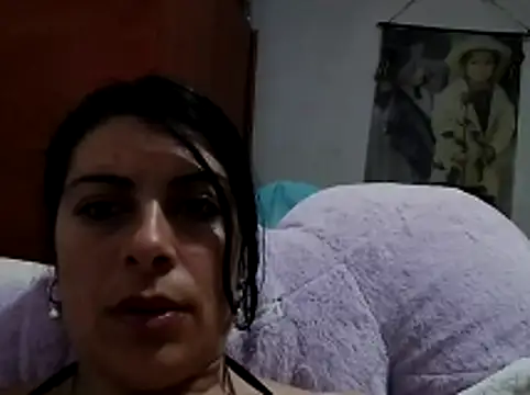 Snapshot of tefutbin3 chatting on May 19, 2026, 1:56 am tefutbin3 online show from May 19, 2026, 1:56 am