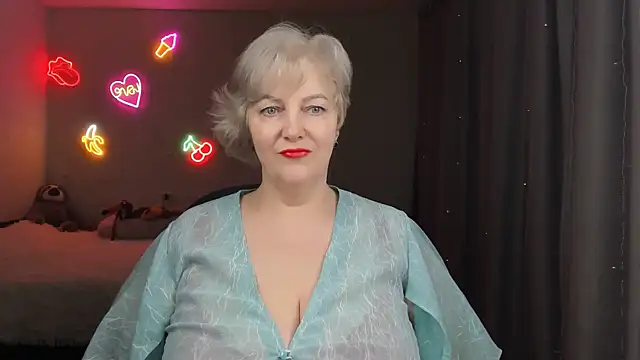 Mary-Leee online show from April 15, 2026, 6:20 am