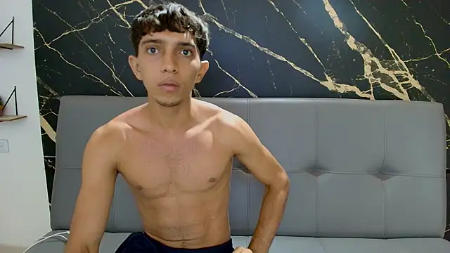 Snapshot of thiago_moreno chatting on February 24, 2026, 12:14 pm thiago moreno online show from February 24, 2026, 12:14 pm