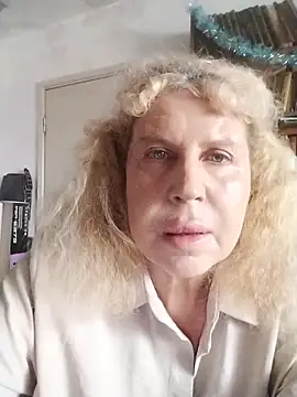 Snapshot of Stella7920 chatting on February 25, 2026, 6:56 am Stella7920 online show from February 25, 2026, 6:56 am