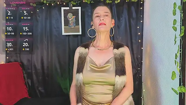 LeanaMaturee online show from March 12, 2026, 11:16 am