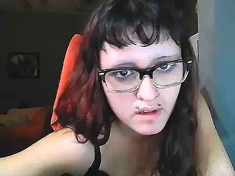 Kikimilkyy online show from April 21, 2026, 4:30 am