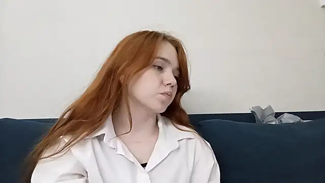 DizzyRina online show from April 13, 2026, 2:55 pm