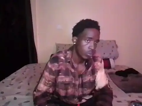 Snapshot of PrinceAmari chatting on August 6, 2026, 10:11 pm PrinceAmari online show from August 6, 2026, 10:11 pm