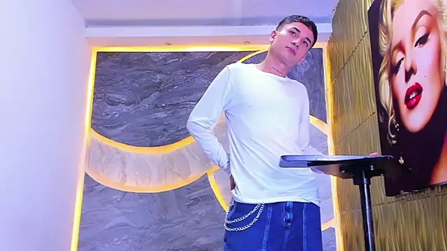 Matheus Ic  online show from February 27, 2026, 9:04 pm