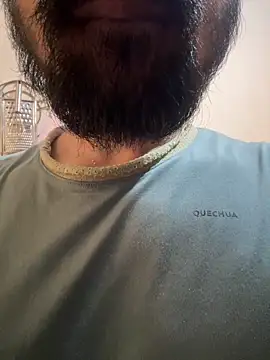 mightyythorrrr online show from March 1, 2026, 5:42 am