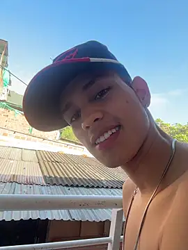 HarryGaze online show from February 26, 2026, 1:10 pm