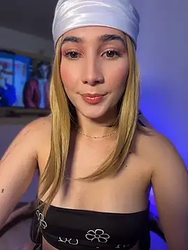 Snapshot of isa_hil chatting on April 30, 2026, 2:51 am isa hil online show from April 30, 2026, 2:51 am