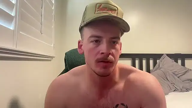 Snapshot of mrqlovesu chatting on February 21, 2026, 11:28 pm mrqlovesu online show from February 21, 2026, 11:28 pm