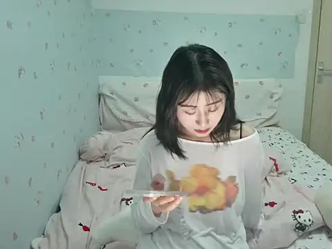 Snapshot of lilabeauty chatting on March 4, 2026, 5:13 am lilabeauty online show from March 4, 2026, 5:13 am