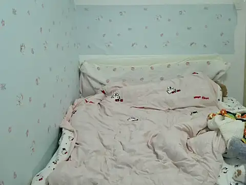 Snapshot of lilabeauty chatting on March 15, 2026, 12:05 am lilabeauty online show from March 15, 2026, 12:05 am