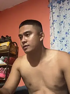 Snapshot of xxHardforyouxx chatting on February 22, 2026, 11:42 am xxHardforyouxx online show from February 22, 2026, 11:42 am