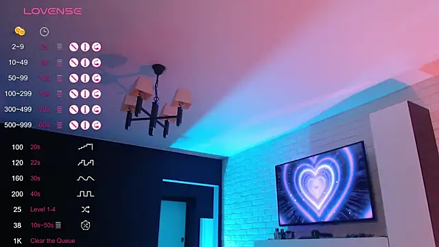 Jade Amore online show from April 15, 2026, 4:14 pm