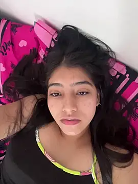 Snapshot of Sexy_mia_outdoors chatting on March 22, 2026, 8:12 pm Sexy mia outdoors online show from March 22, 2026, 8:12 pm