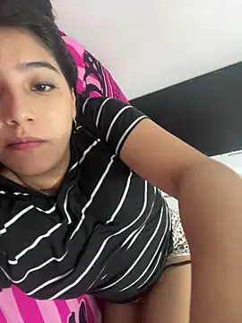 Snapshot of Sexy_mia_outdoors chatting on April 11, 2026, 5:23 am Sexy mia outdoors online show from April 11, 2026, 5:23 am