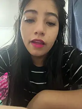 Snapshot of Sexy_mia_outdoors chatting on April 11, 2026, 7:45 am Sexy mia outdoors online show from April 11, 2026, 7:45 am