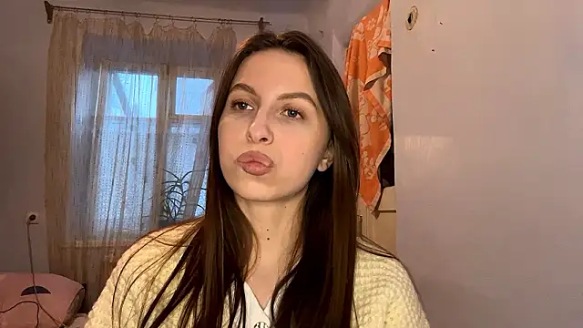 Snapshot of Lianacutesoules chatting on February 26, 2026, 3:11 pm Lianacutesoules online show from February 26, 2026, 3:11 pm