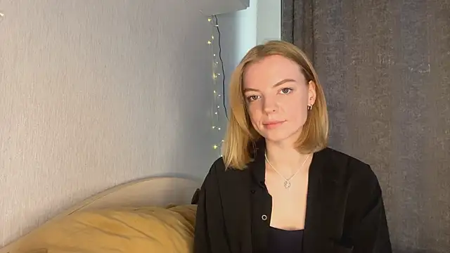 Snapshot of Marry_Sornatiko chatting on March 16, 2026, 3:05 pm Marry Sornatiko online show from March 16, 2026, 3:05 pm